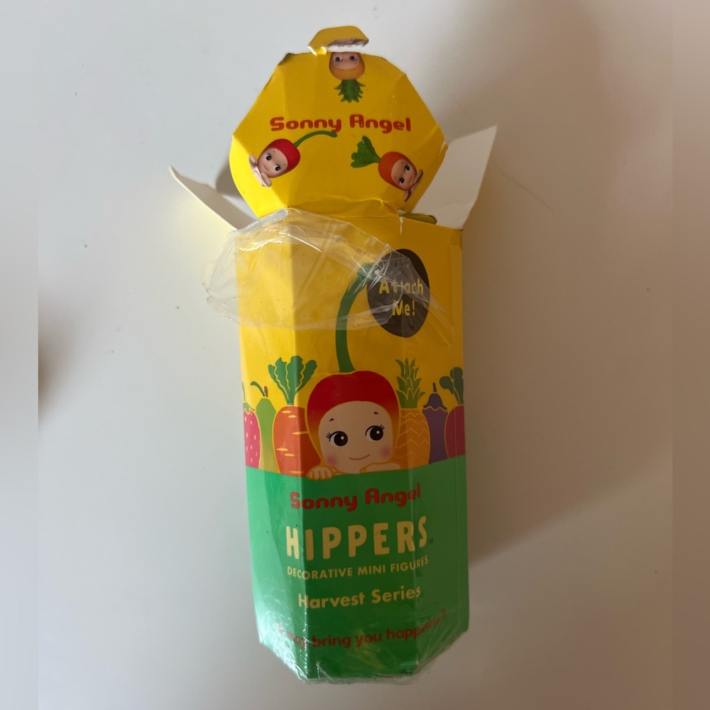 UNOPENED SONNY ANGEL HIPPER